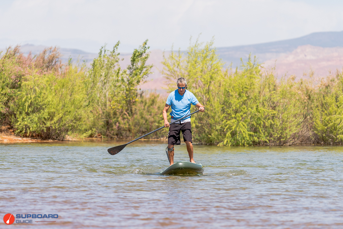 Retrospec Weekender Inflatable Stand Up Paddle Board 106 - Image 5